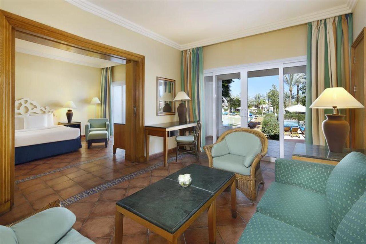 Sharm Dreams Vacation Club - Aqua Park Hotell Eksteriør bilde A suite at the Hilton Sharm El Sheikh Resort